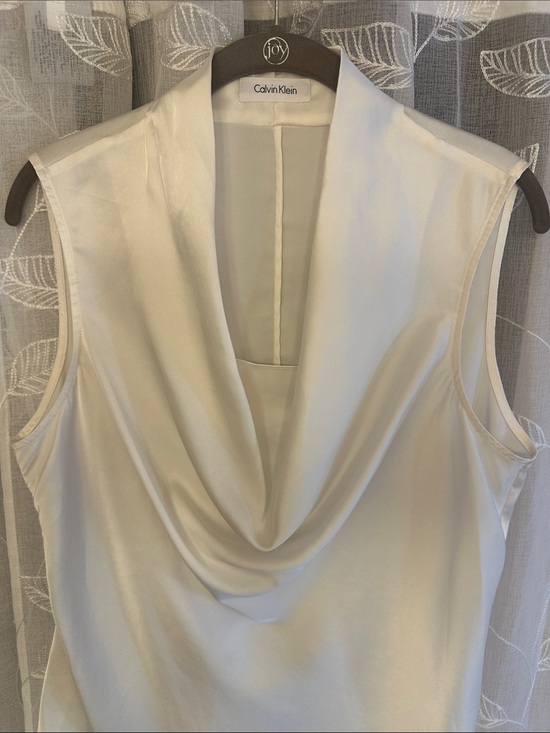 Calvin Klein Tops - Calvin Klein Ivory Sleeveless Cowl Neck Blouse